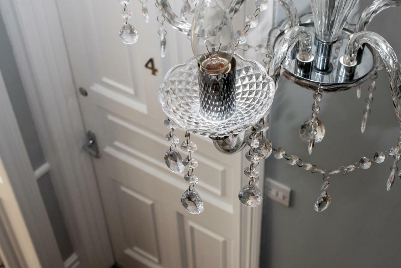 The Dartmouth Boutique B &B Bed & Breakfast ภายนอก รูปภาพ